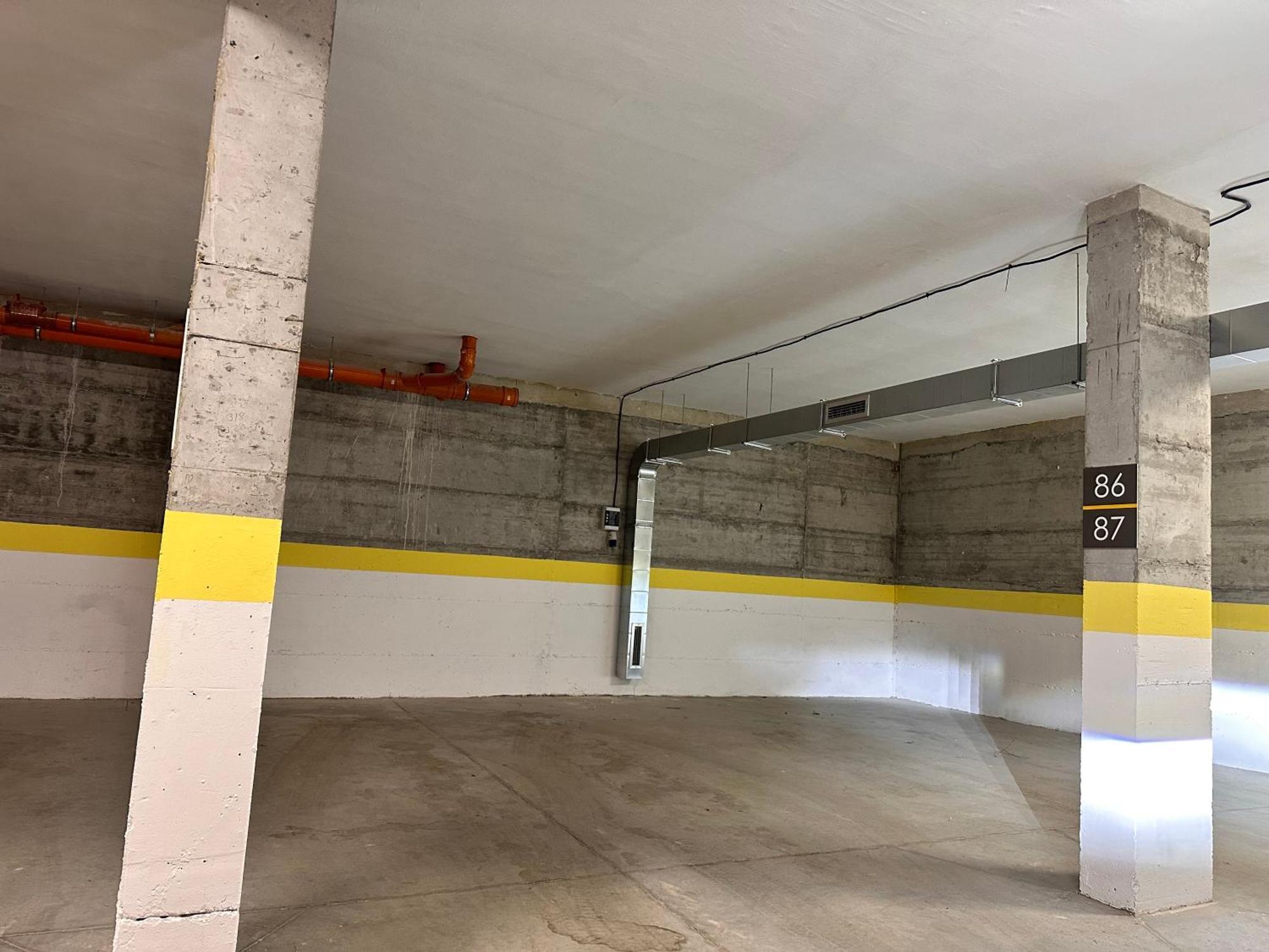 New Modern & Cozy Apartment With Free Private Parking And Ev Charging Station Varna Exterior photo